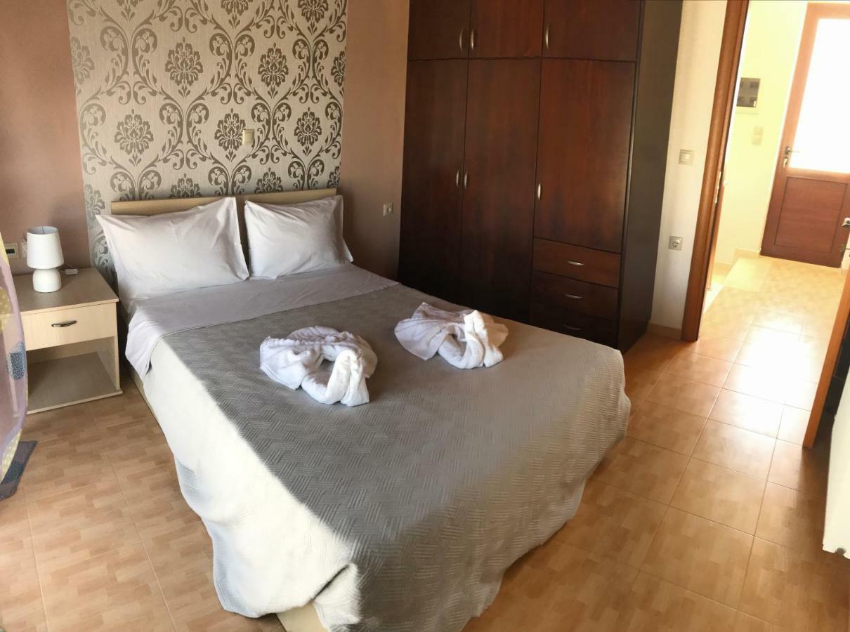 M&M Villa Kathaniá Dış mekan fotoğraf